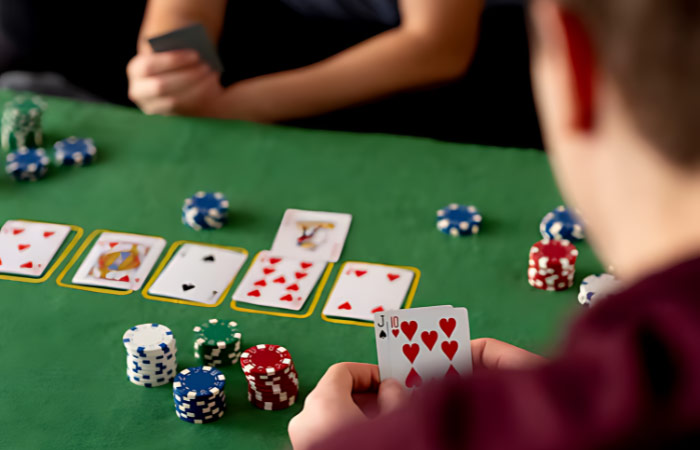 Onabet offers users a card game like poker